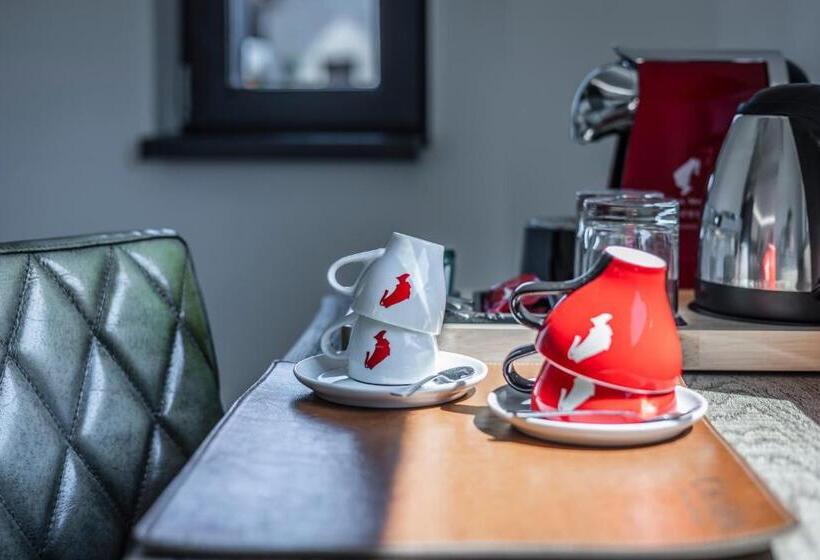 غرفة ديلوكس مزودة بشرفة, Charm Boutique