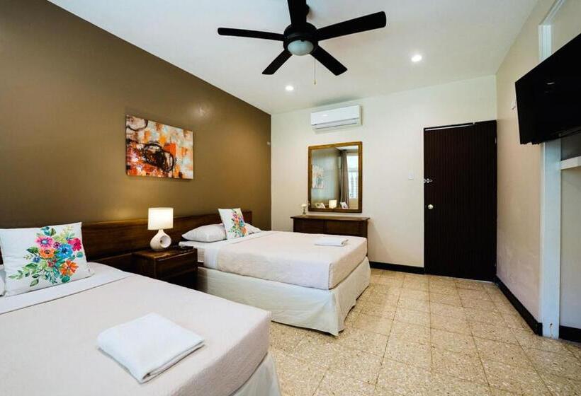 غرفة قياسية ثلاثية, Diriá Santa Cruz