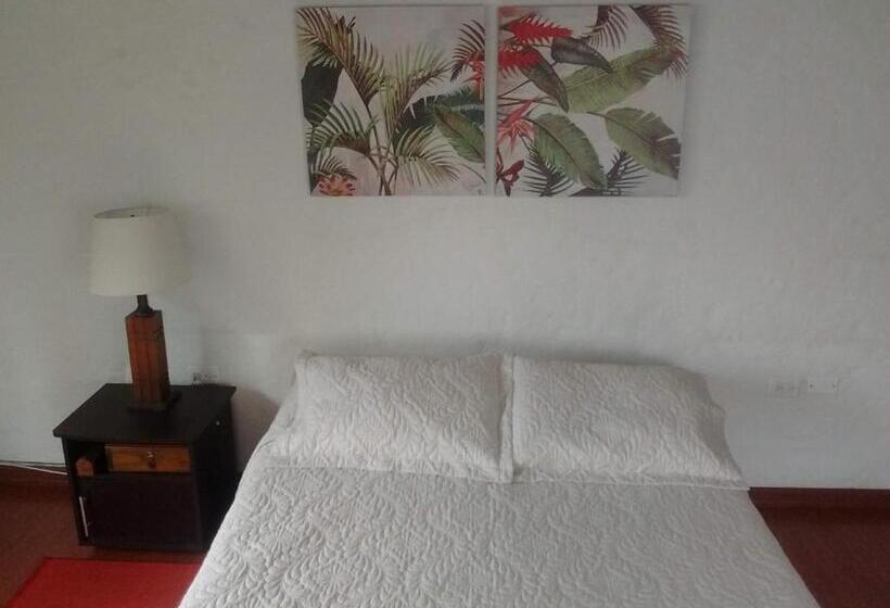 اتاق لوکس, Casa Turística Camitas Inn