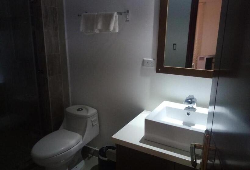 آپارتمان 1 خوابه با چشم‌انداز استخر, Residences Sommet Port Salut