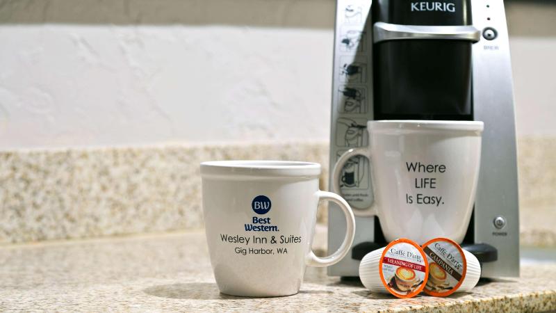 带大床的套房, Best Western Wesley Inn & Suites