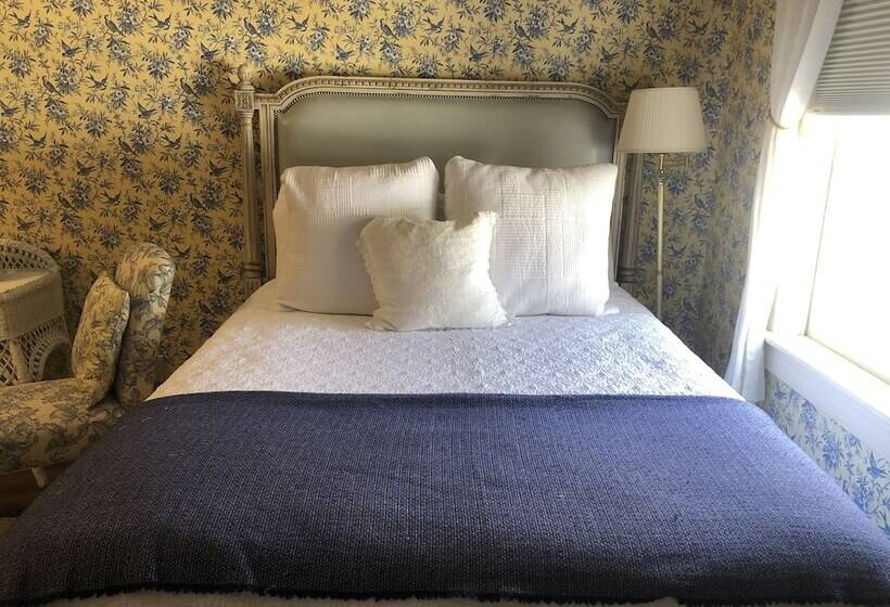 スタンダードルーム, Brook Farm Inn