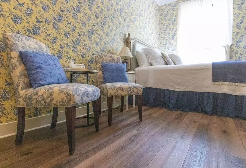 スタンダードルーム, Brook Farm Inn