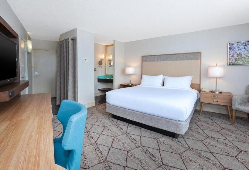 标准间, Crowne Plaza Syracuse, An Ihg