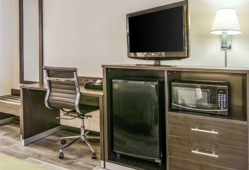 غرفة قياسية سرير كينج, Quality Inn