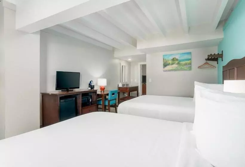 オーシャンビューデラックスルームバルコニー付き, Bikini Beach Resort