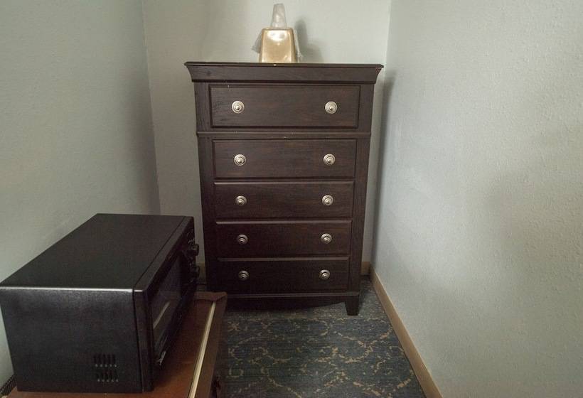 デラックスルーム, Tower 64 Motel & Rv