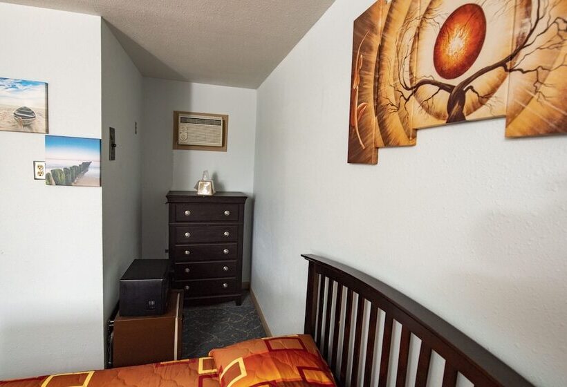 デラックスルーム, Tower 64 Motel & Rv