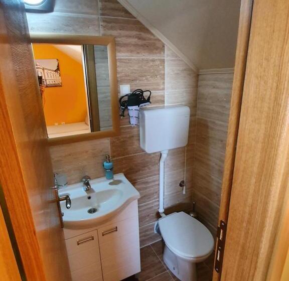 اتاق استاندارد, Oldbrick Pub