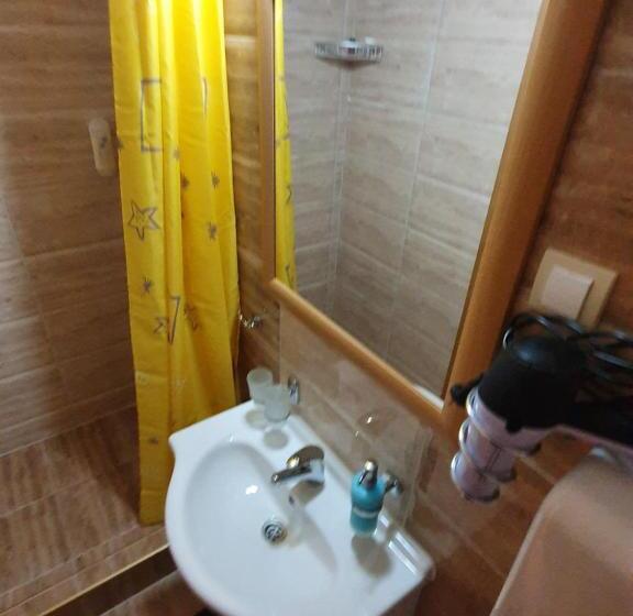 اتاق استاندارد, Oldbrick Pub