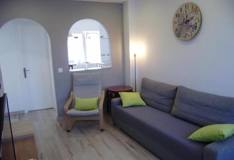 آپارتمان 1 خوابه, Apartamentos La Tata