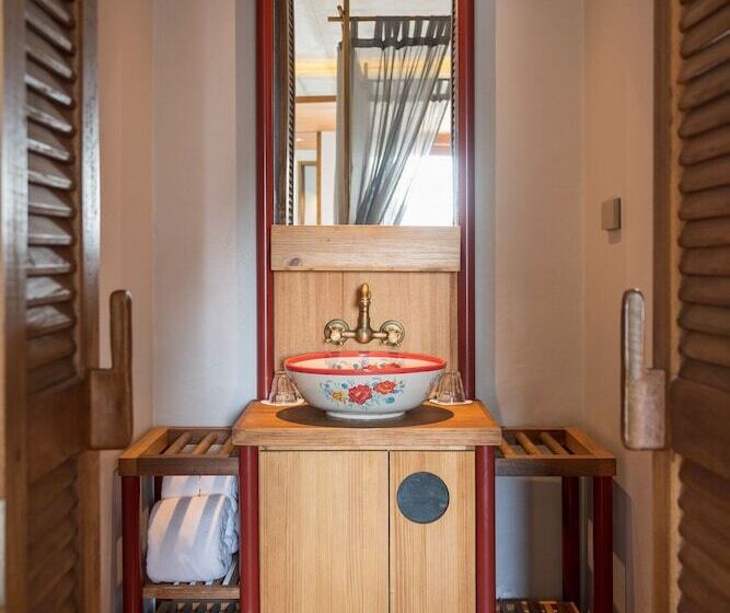 Camera Deluxe, Gahn   Sha Plus