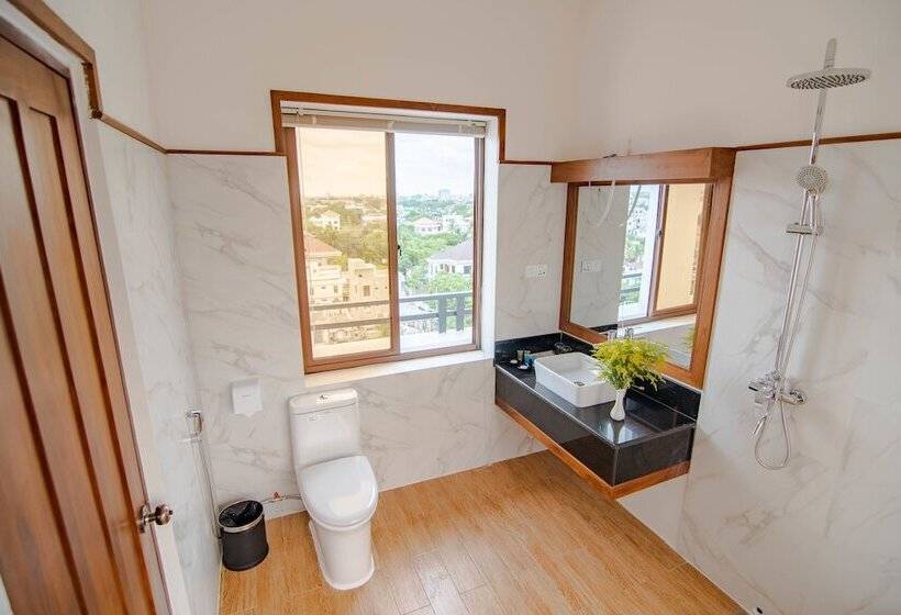 1 Bedroom Penthouse Apartment, The Haven