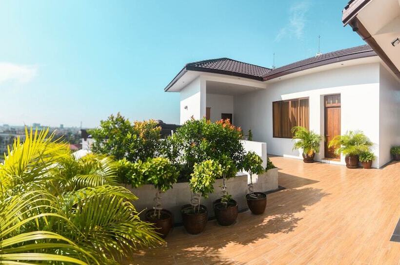 1 Bedroom Penthouse Apartment, The Haven