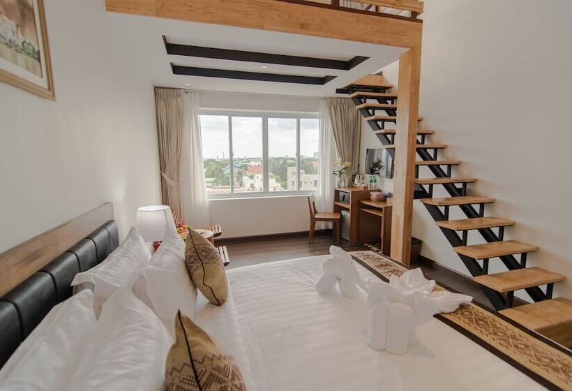 اتاق خانوادگی, The Haven