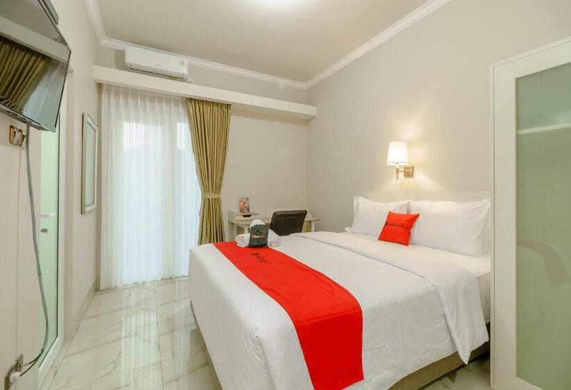 スタンダードルーム, Reddoorz Near Taman Makam Pahlawan Cikutra
