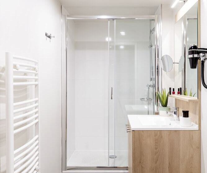 Студия Стандарт, Residhome Saint Ouen