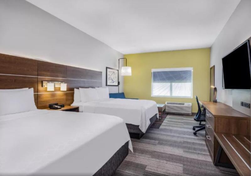 غرفة قياسية لذوى الاحتياجات الخاصة, Holiday Inn Express & Suites   Ruskin, An Ihg