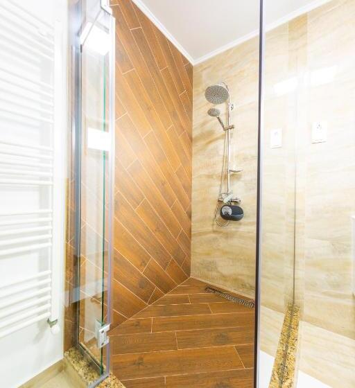 اتاق استاندارد, Casa Cu Nuc