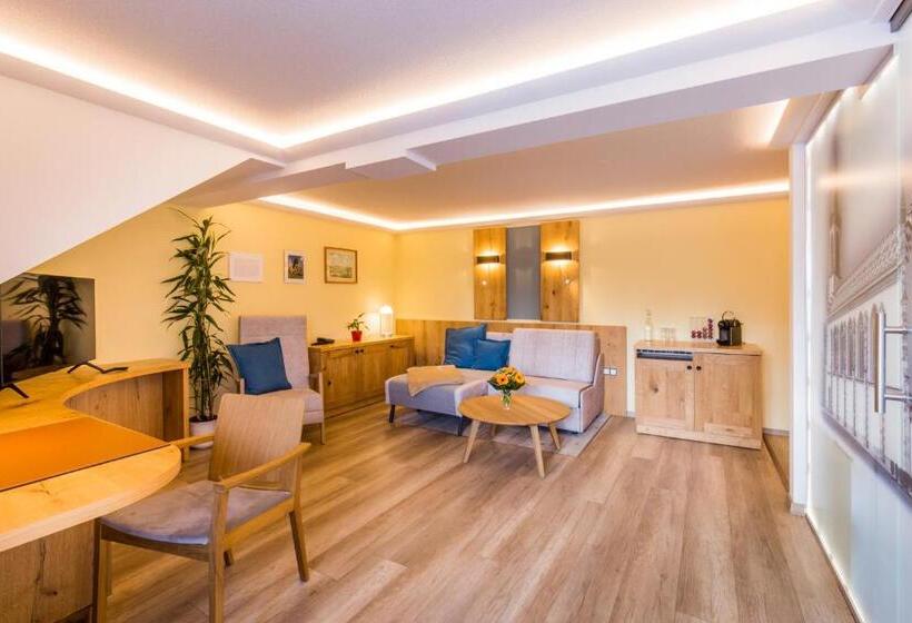 جناح جونيور مزوَّد بشرفة, Rubezahlbaude