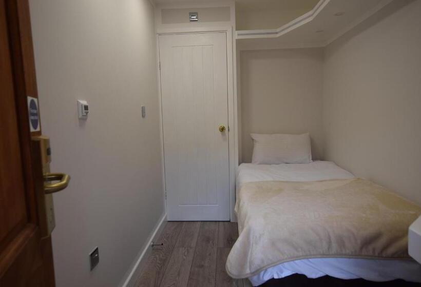 חדר אקונומי יחיד, The Watling Inn