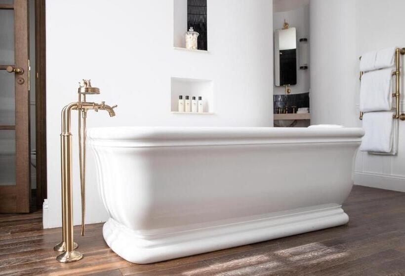 带露台的小型套房, La Maison D'estournel