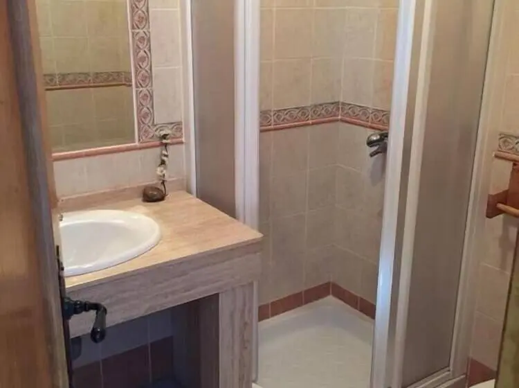 スタンダードルーム, Hostal Catedritos Ibéricos A 5 Km 154 A 5 Km De Oropesa A 1 Km De Herreruela De Oropesa