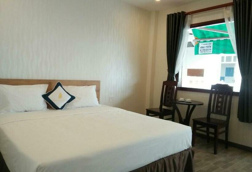 اتاق لوکس با بالکن, Thanh Truc Hotel Ca Mau