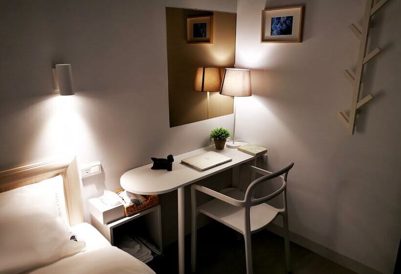 اتاق استاندارد یک تخته با سرویس بهداشتی مشترک, Bluewater Hotel Xpark Gloria Outlets Taoyuan Baseball Stadium