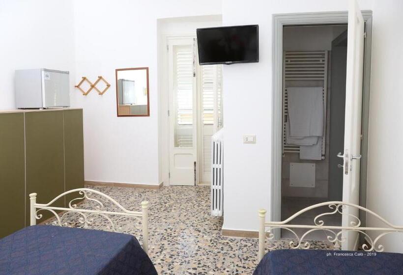 חדר סטנדרט, Domus Petrosa