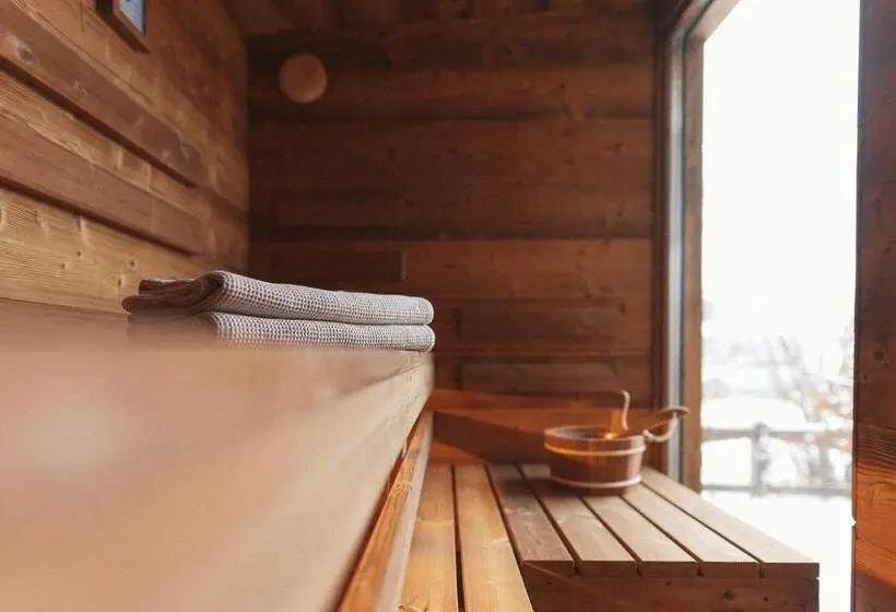 Suite with Terrace, Majerca