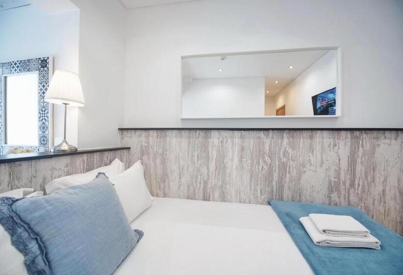 غرفة قياسية داخلية, Kasa 23 Cascais