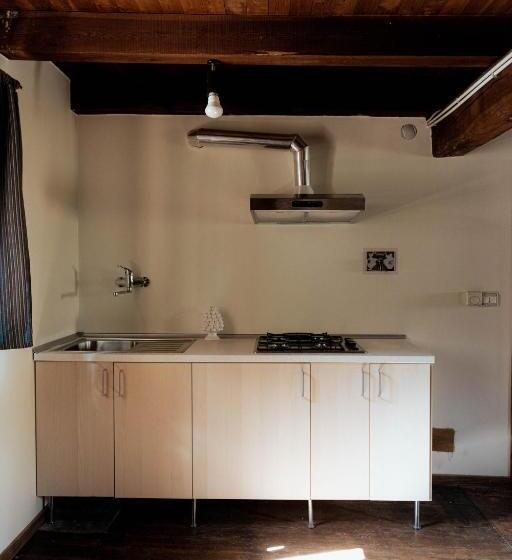 Четырехместный Номер Стандарт, Visaisa Taverna & Foresteria