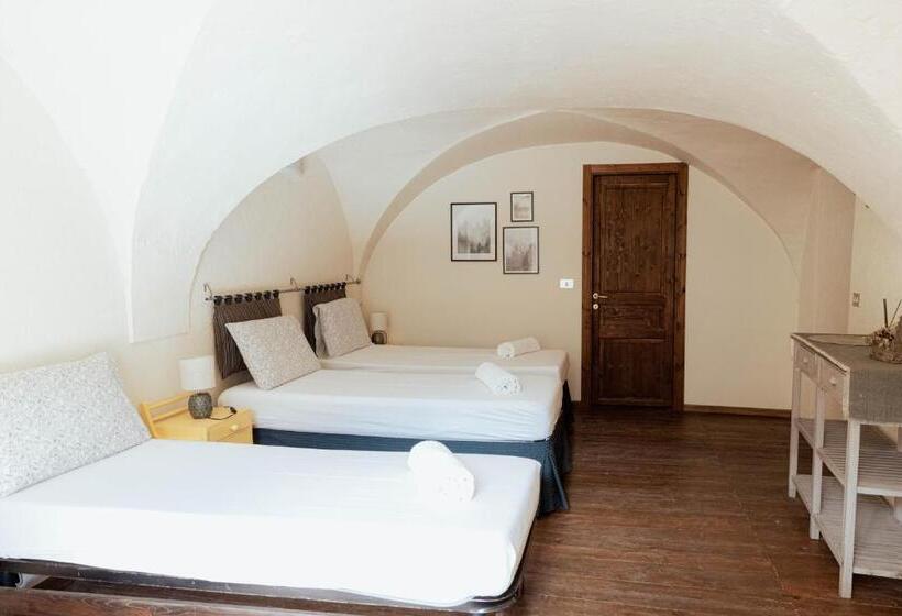 Четырехместный Номер Стандарт, Visaisa Taverna & Foresteria