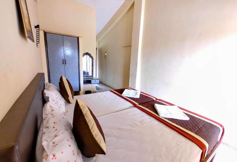 اتاق لوکس, Sea View Resorts