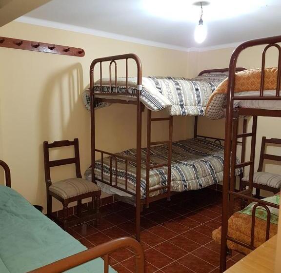 패밀리 룸 공용 욕실, Hostel Buen Descanso