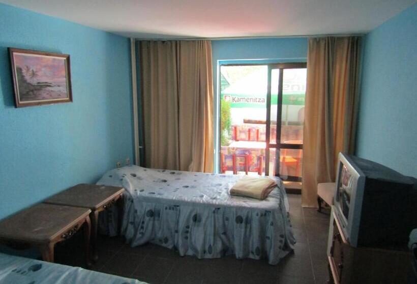 스탠다드 룸, Hostel Papagal