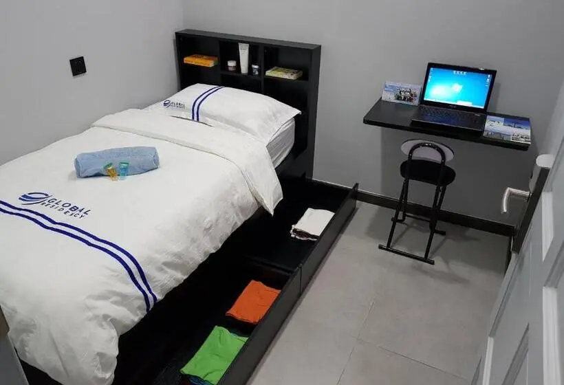 اتاق استاندارد یک نفره, Global Residency