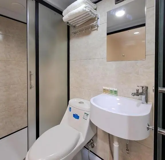 اتاق استاندارد, Global Residency