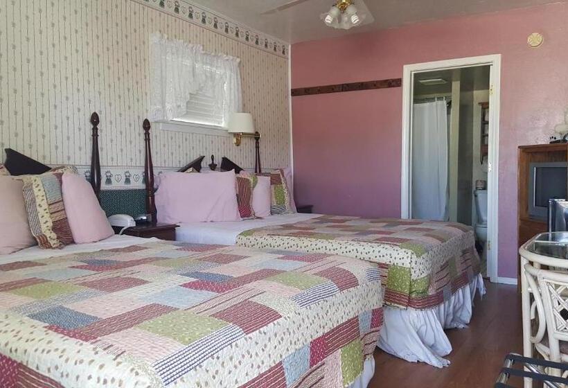 스탠다드 룸 더블 침대 2개, Canyon Country Inn