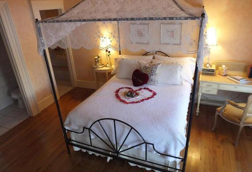 스탠다드 자쿠지 룸, Captain Farris House