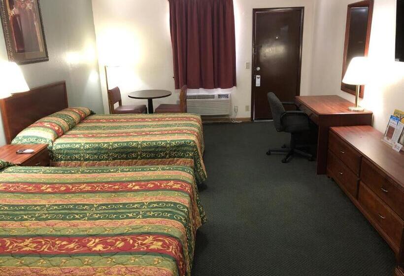 Номер Стандарт, Budget Host Inn   Emporia