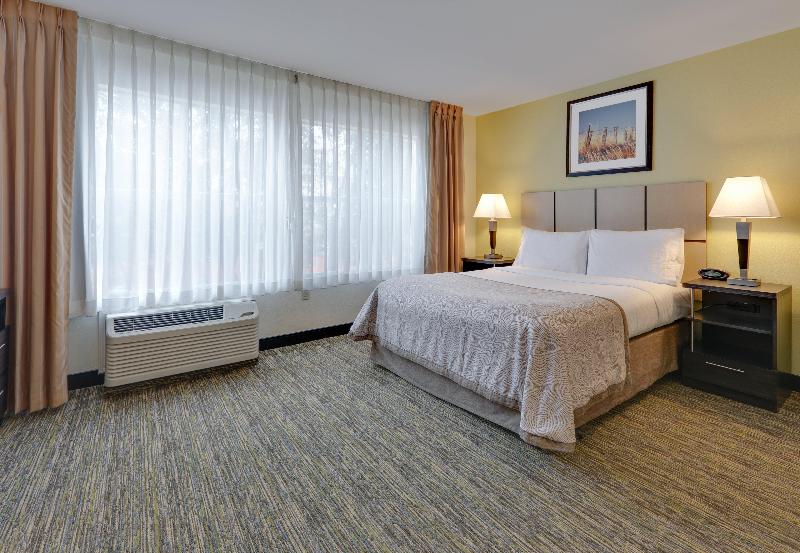 جناح, Candlewood Suites Dallas Market Center Love Field, An Ihg
