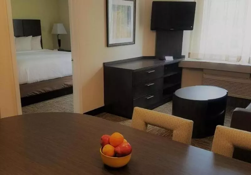 スタンダードスタジオ, Candlewood Suites   East Syracuse   Carrier Circle, An Ihg