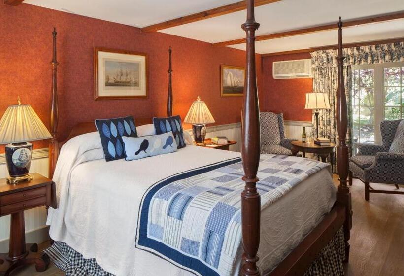 Номер Deluxe Кровать Куин, Captain's House Inn