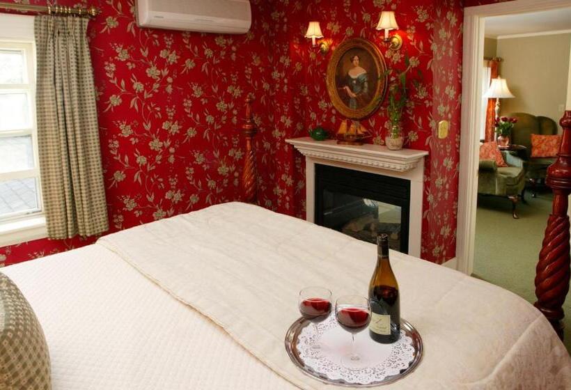 デラックススイート, Captain's House Inn