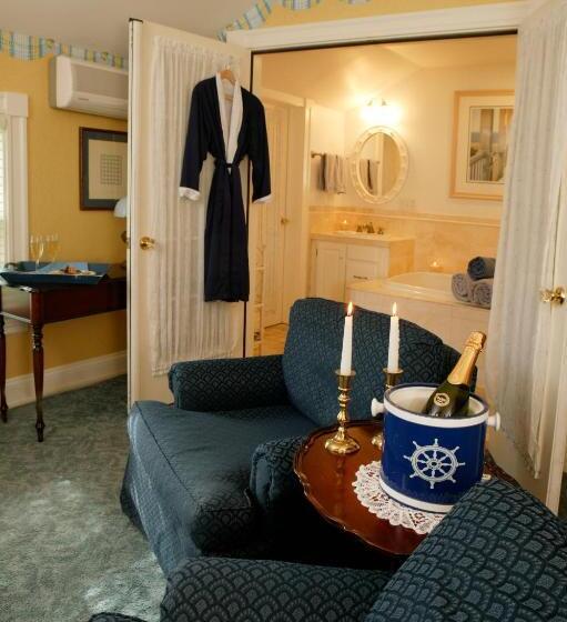 スーペリアースイート, Captain's House Inn