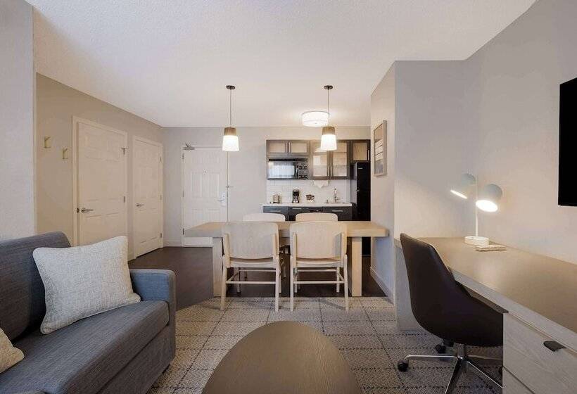 Люкс, Sonesta Simply Suites Irvine East Foothill