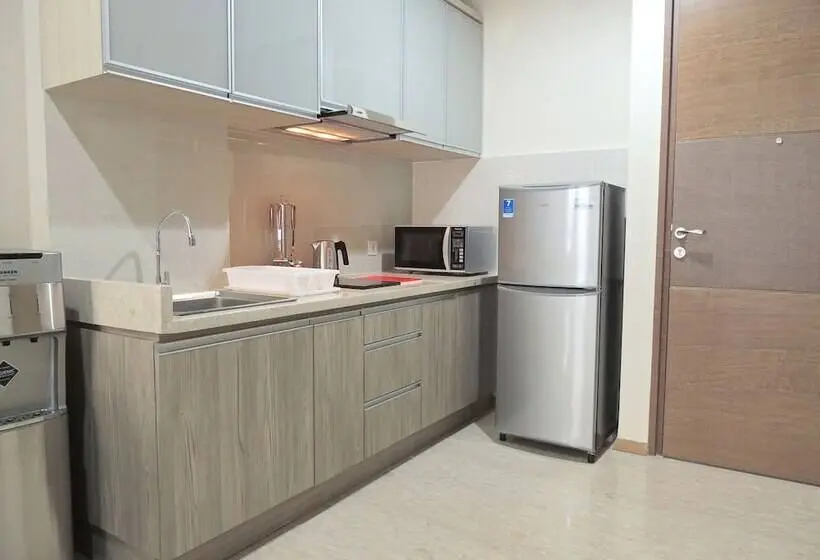 Apartamento 1 Dormitório Vista Jardim, Grande Valore Hotel Cikarang