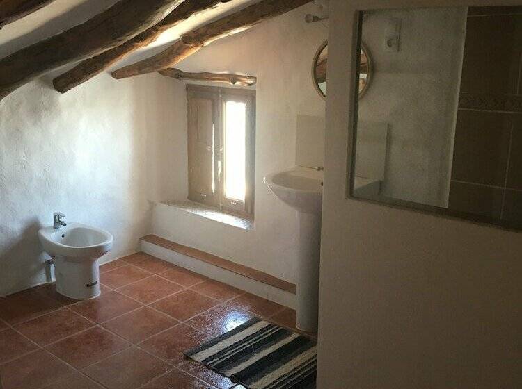 四人标准间, Villa Mélusine